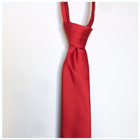 💛NEW💛 Women’s fashionable Zipper Tie RED (NWOT) - Picture 2 of 7